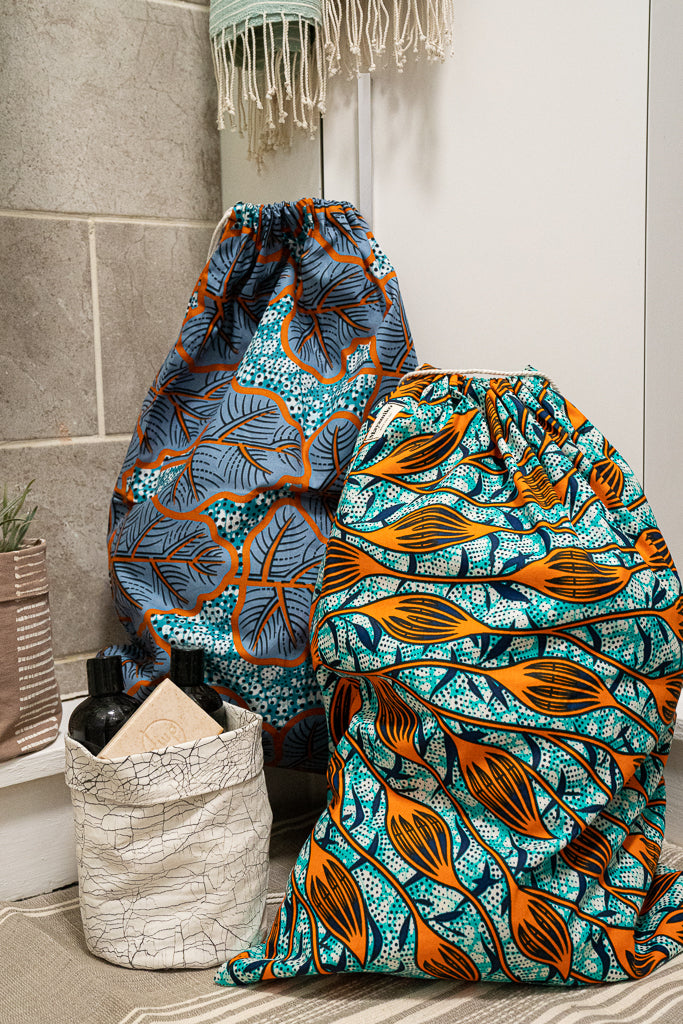 Laundry Bag with drawstring - Alpine Leaves