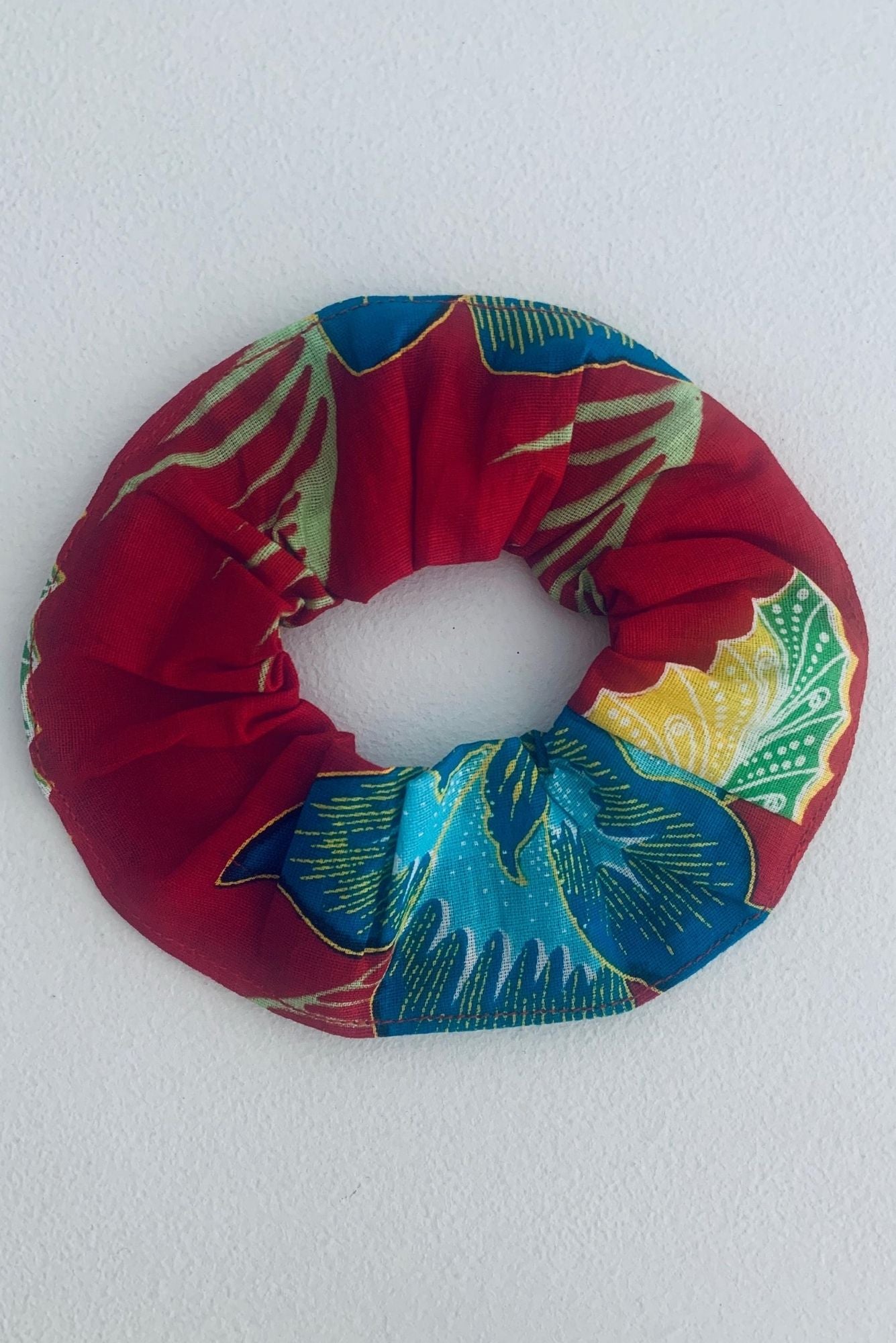Scrunchie in Red and Yellow Flower
