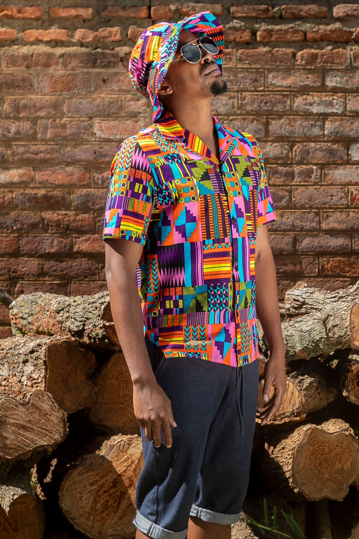 Tahj Unisex Shirt in Savannah Rainbow